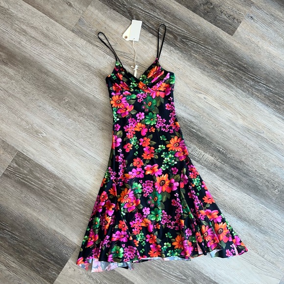 NWT Amen Fluo Floral midi dress as seen on Hailey Bieber - Picture 9 of 11